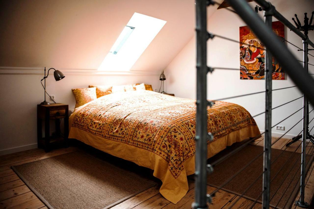 Andelen Guesthouse Эрёскёбинг Экстерьер фото