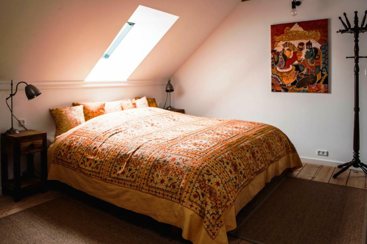 Andelen Guesthouse Эрёскёбинг Экстерьер фото
