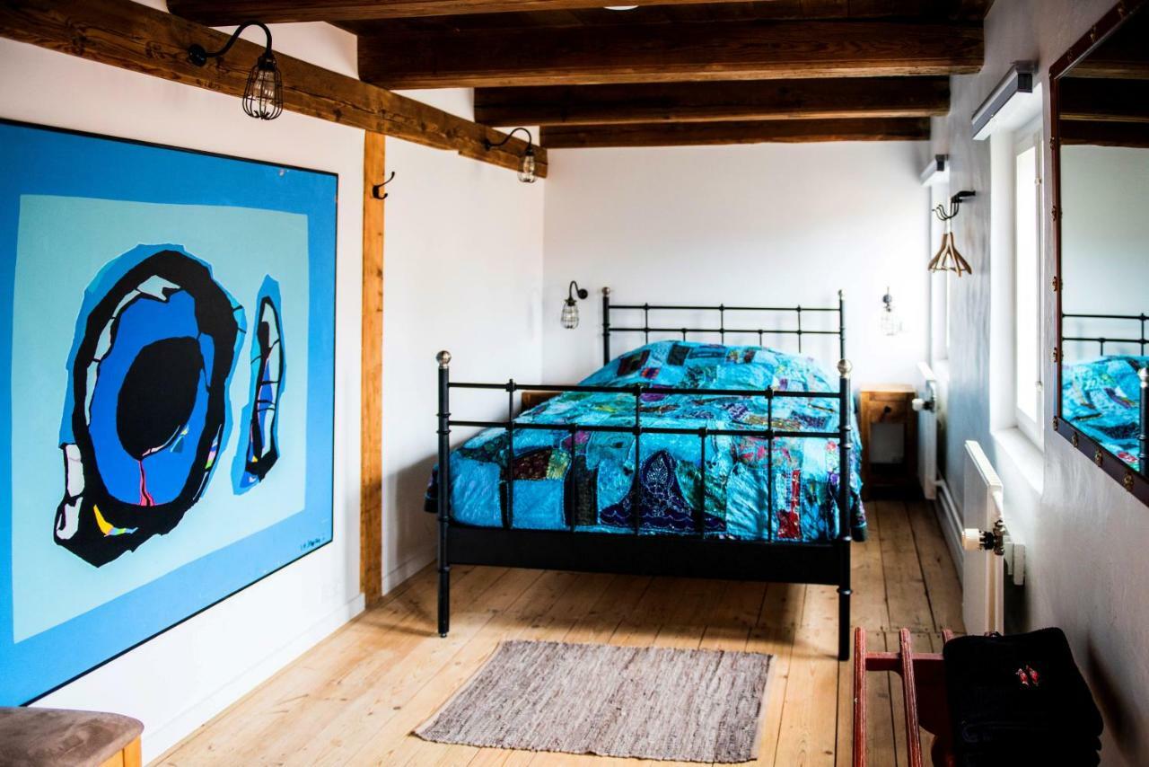 Andelen Guesthouse Эрёскёбинг Экстерьер фото