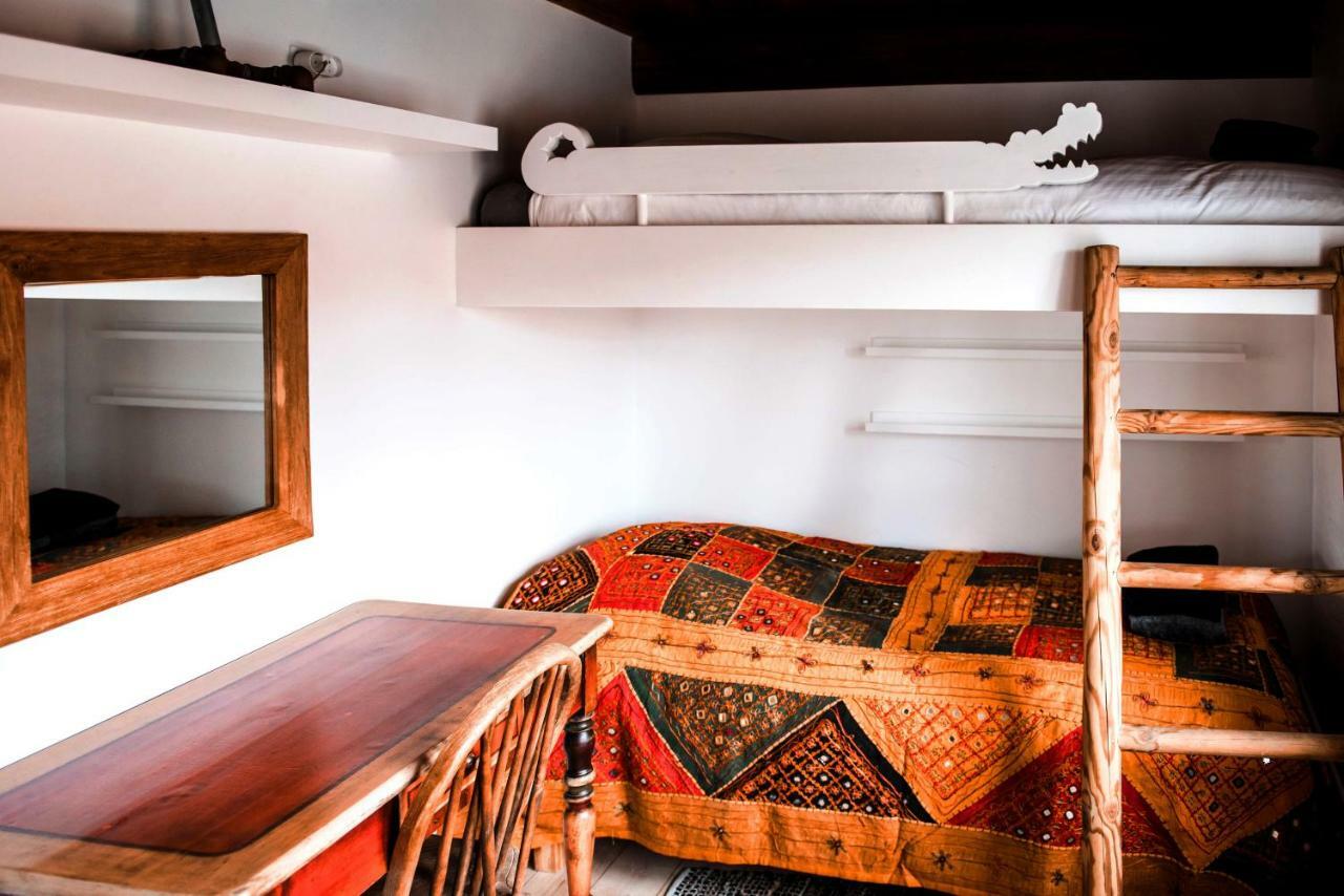 Andelen Guesthouse Эрёскёбинг Экстерьер фото